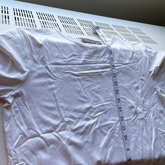 Croft &Barrow white silky  Tee Large - Picture 4 of 5